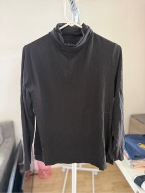 Time and Tru Black Long Sleeve Turtleneck Top
